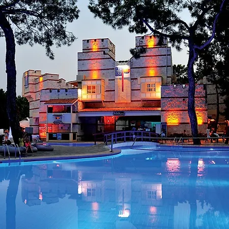 אתר נופש Ulusoy Club - Kids Concept 5*